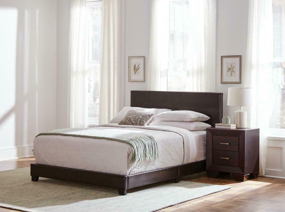 Faux Leather Upholstered Queen Bed Available in Twin, Full, King and Calking Sizes - Coaster model 300762Q
