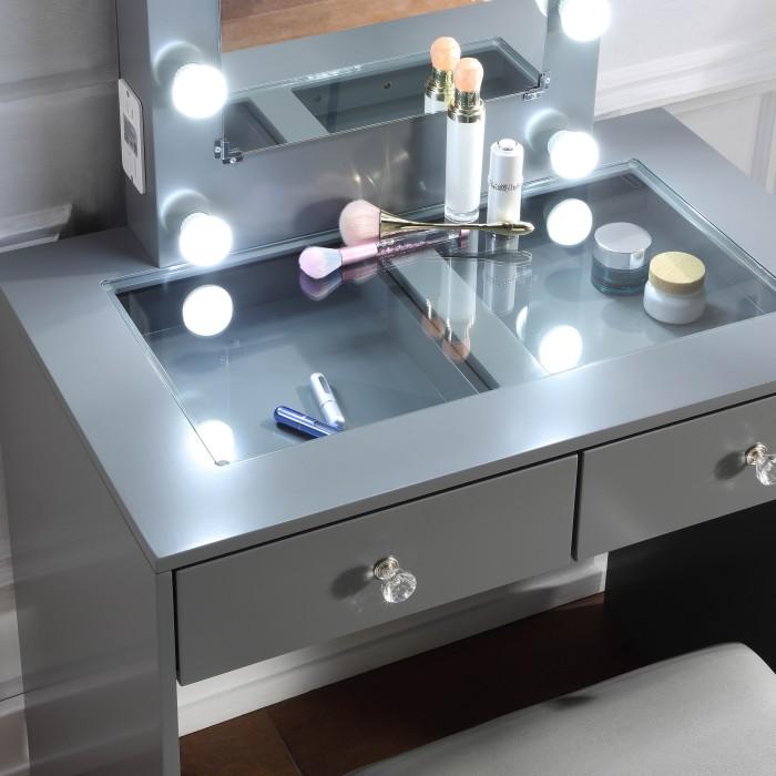 Vanity Set - Homelegance model HM7878GY